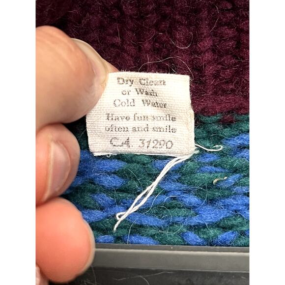 VTG 100% Wool Hand Made Henley Pullover Sweater Made in Ecuador Cottage Whimsy - Picture 4 of 8